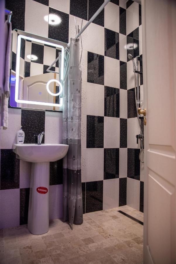 Casa Robi Hotel Pestisani Kültér fotó
